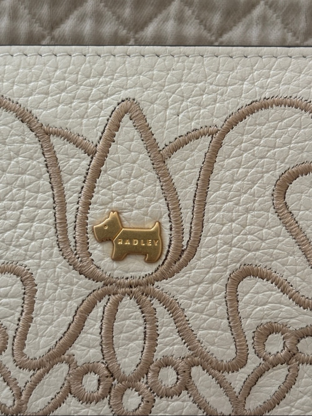 Radley White Embroidered Leather Zip Wallet with Gold Accent - Picture 2 of 6